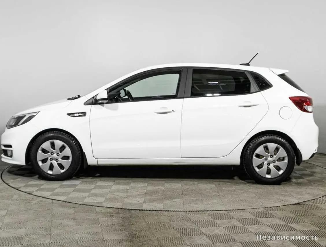 KIA Rio 2017 с пробегом — фото 8