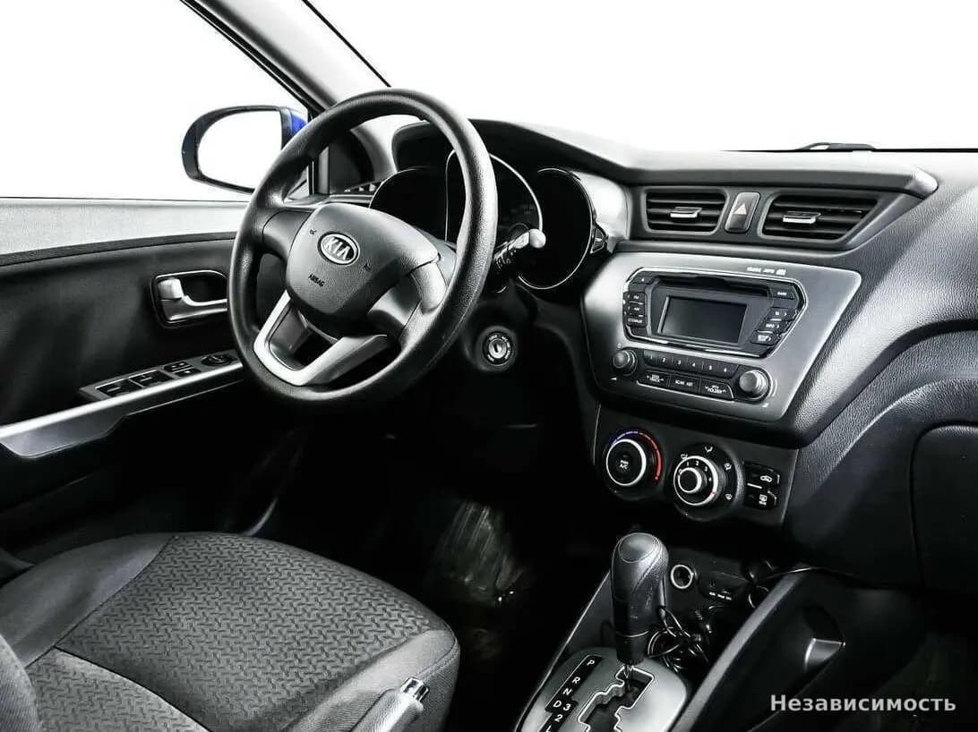 KIA Rio 2012 с пробегом — фото 9