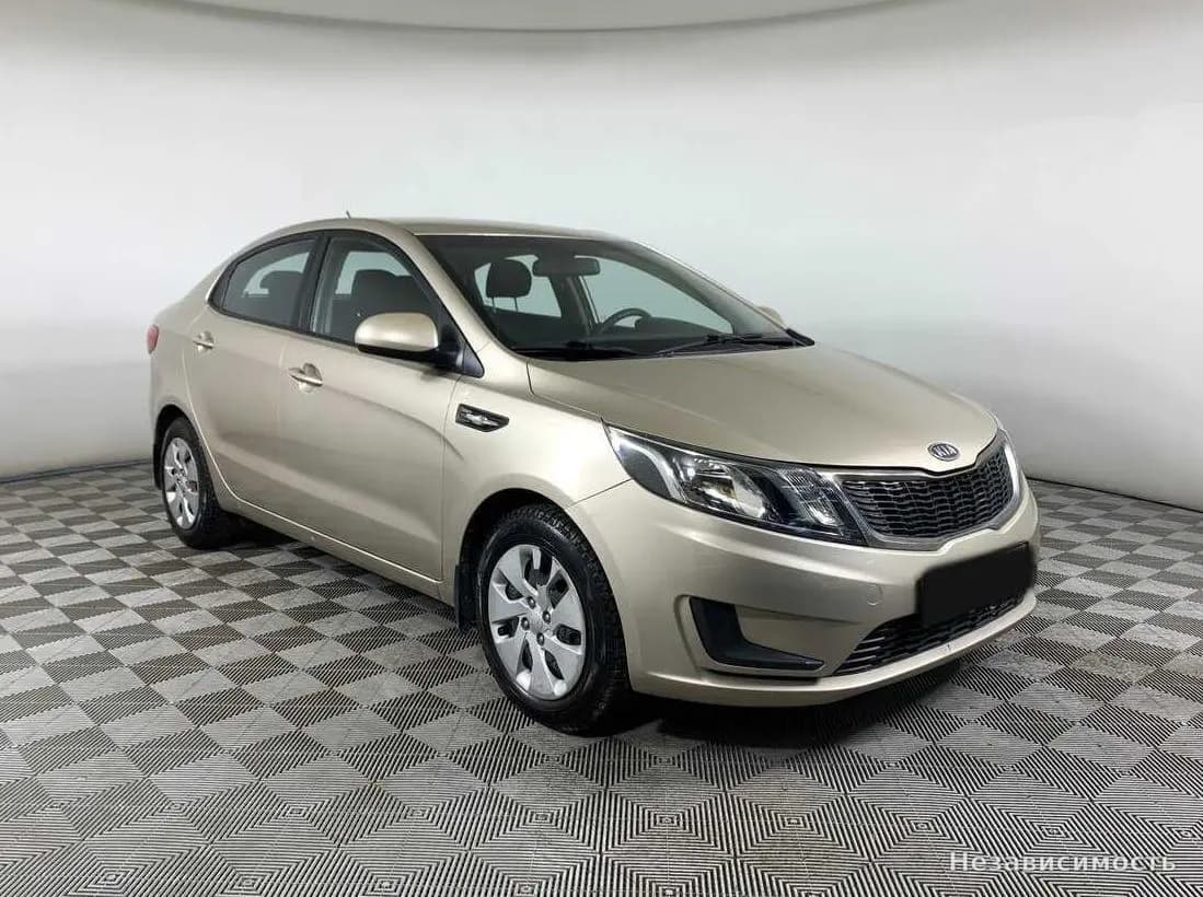 KIA Rio 2012 с пробегом — фото 3