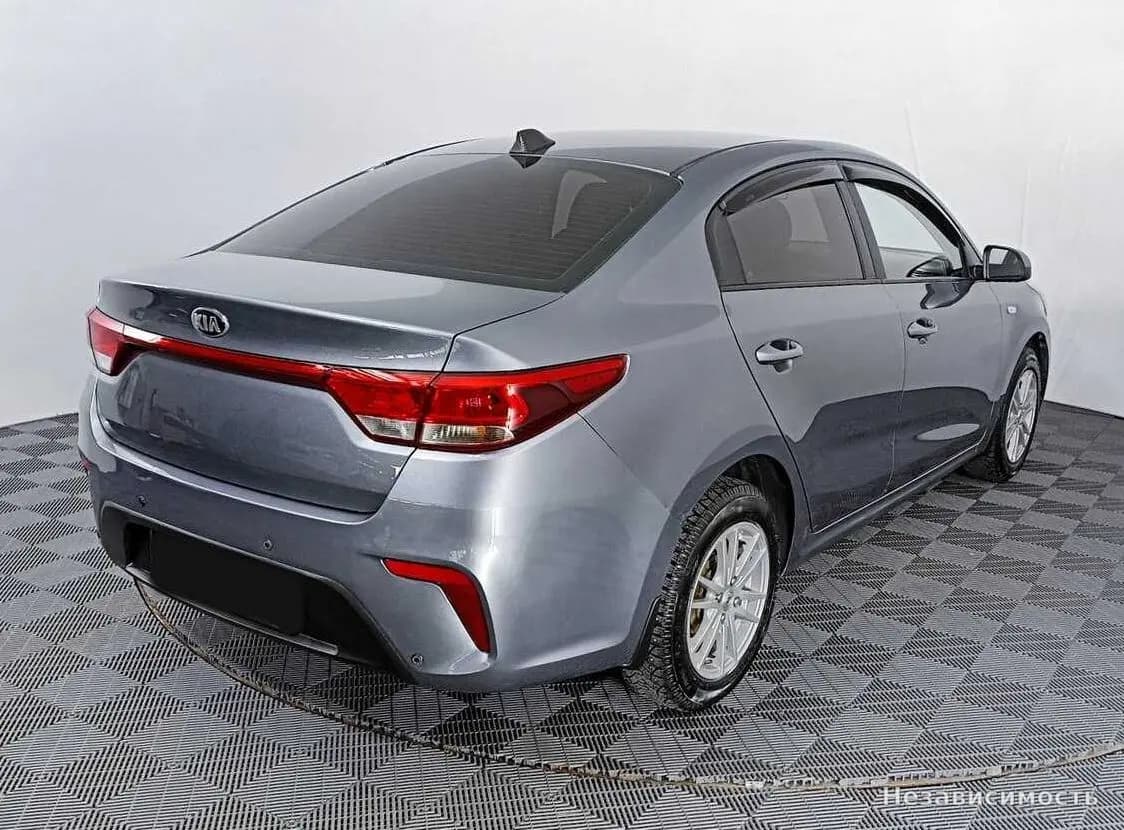 KIA Rio 2018 с пробегом — фото 5