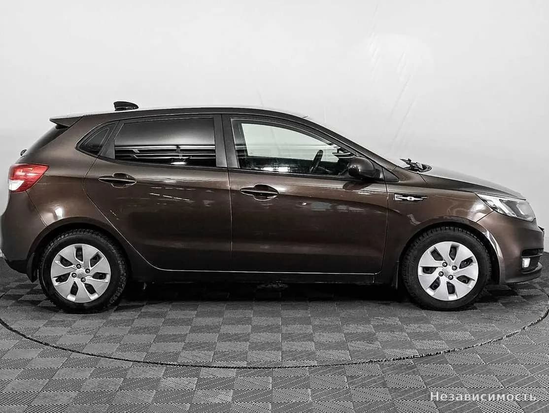 KIA Rio 2017 с пробегом — фото 4