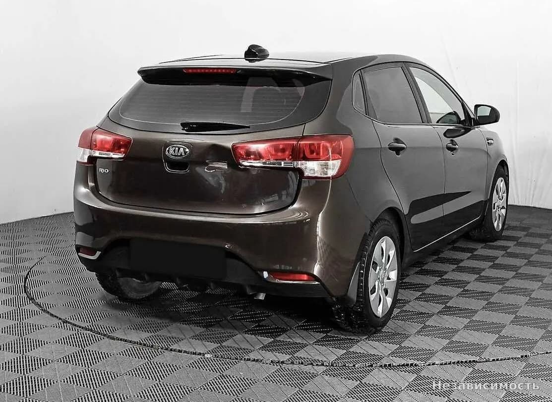 KIA Rio 2017 с пробегом — фото 5