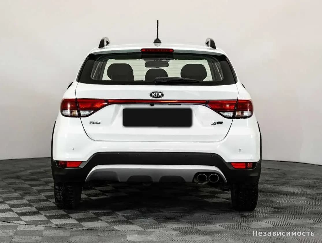 KIA Rio 2018 с пробегом — фото 5