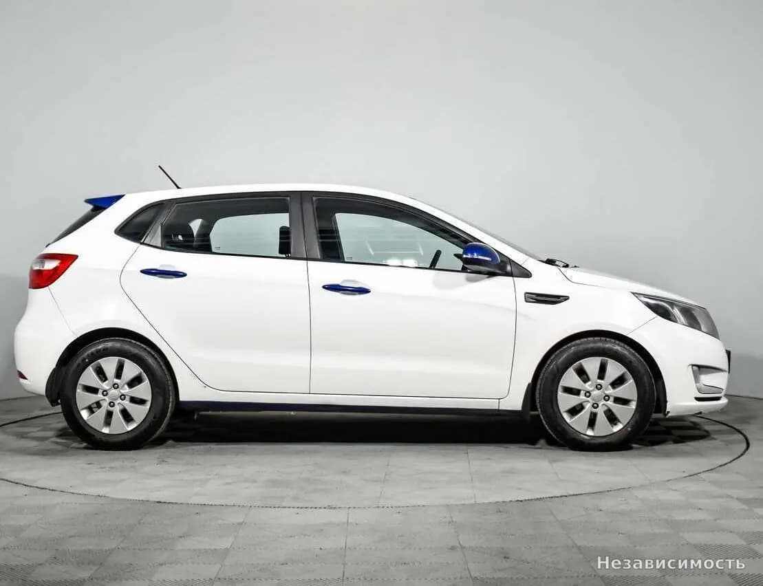 KIA Rio 2013 с пробегом — фото 4