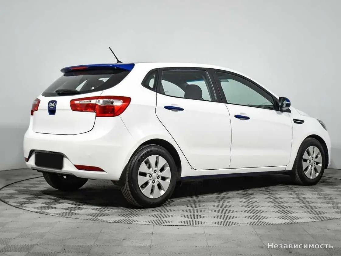 KIA Rio 2013 с пробегом — фото 5