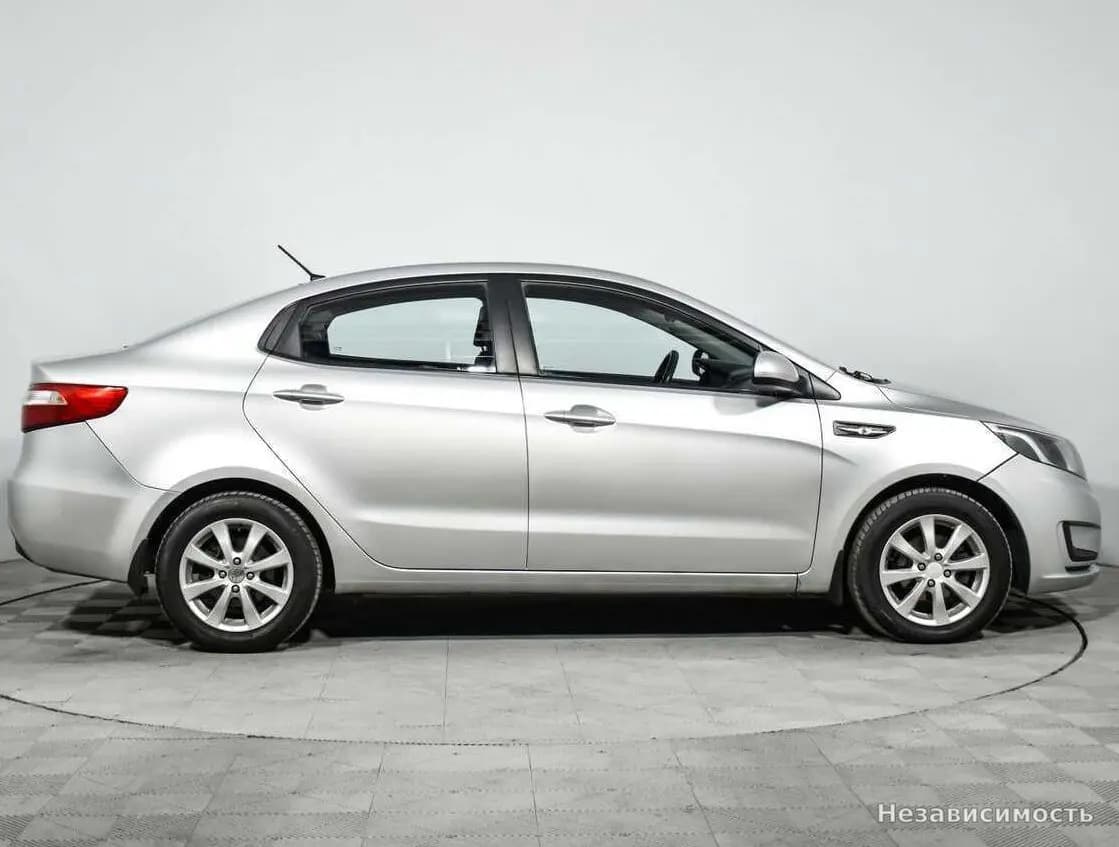 KIA Rio 2012 с пробегом — фото 4