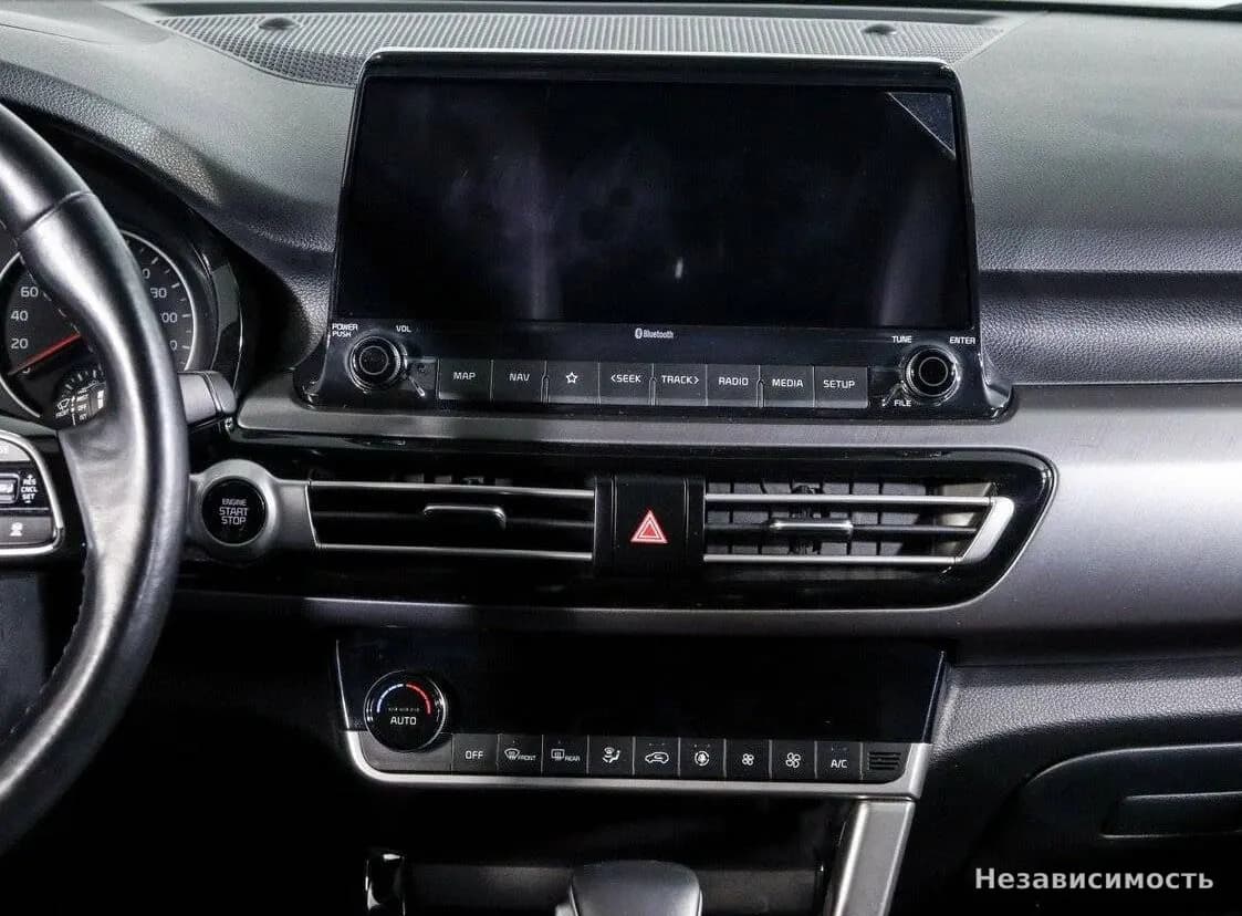 KIA Seltos 2019 с пробегом — фото 10