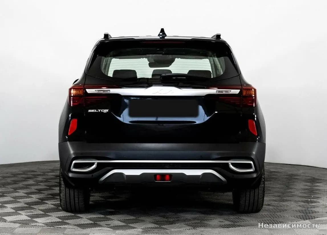 KIA Seltos 2022 с пробегом — фото 8