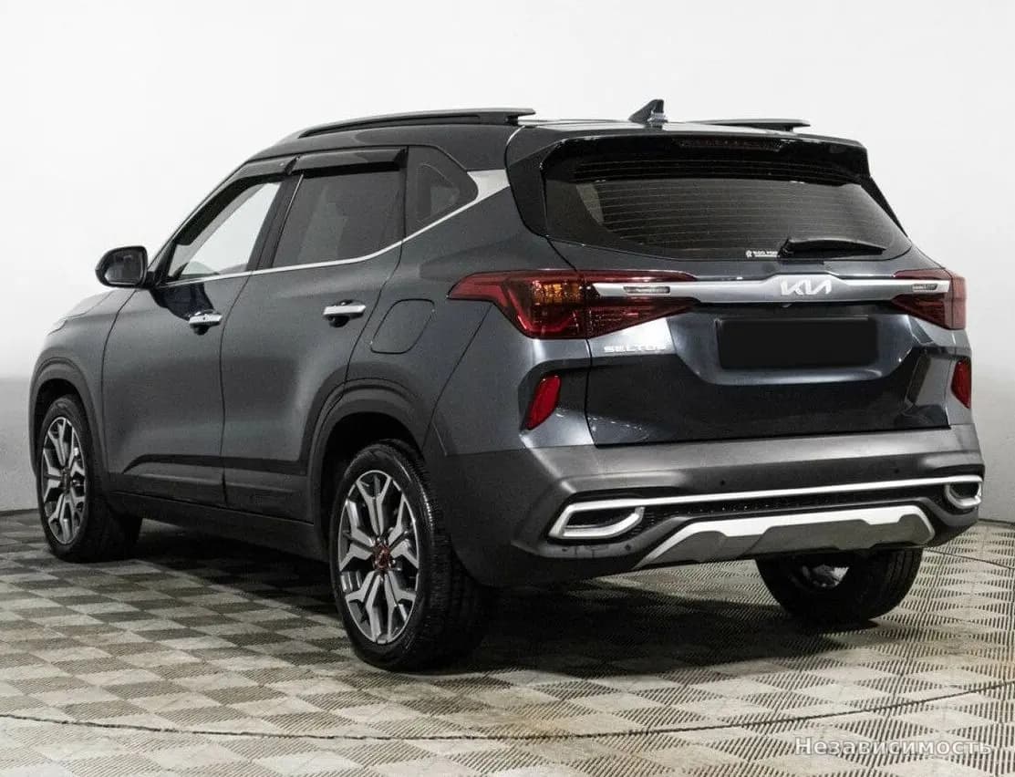 KIA Seltos 2022 с пробегом — фото 7