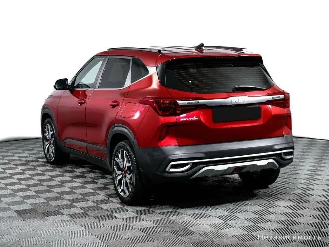 KIA Seltos 2022 с пробегом — фото 7
