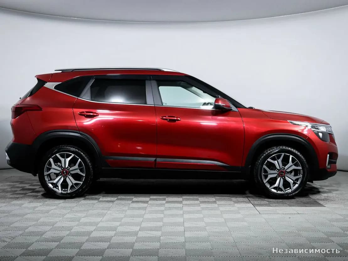 KIA Seltos 2021 с пробегом — фото 4