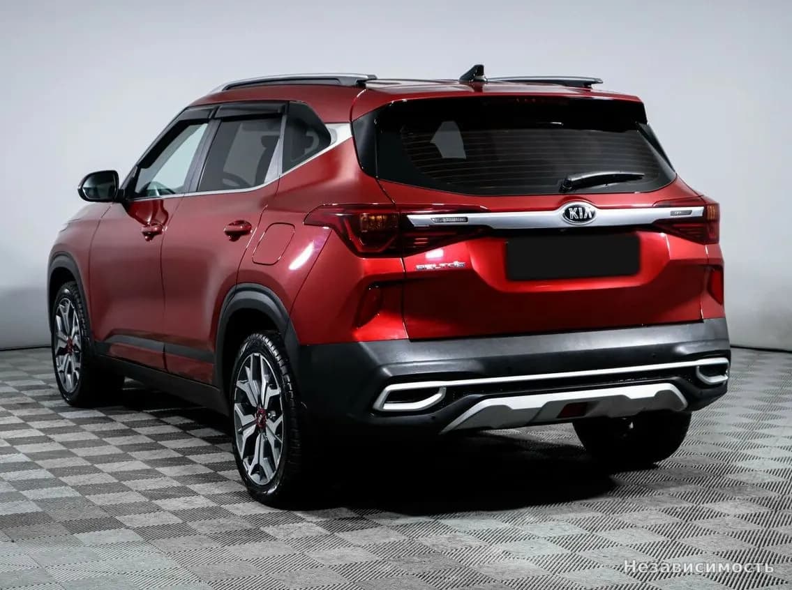 KIA Seltos 2021 с пробегом — фото 7