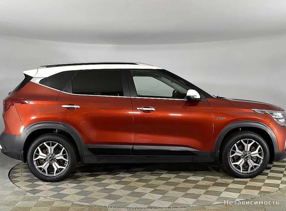 KIA Seltos 2020 с пробегом — фото 5