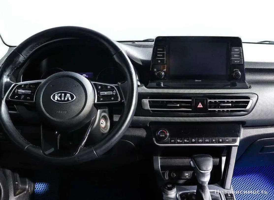 KIA Seltos 2020 с пробегом — фото 9