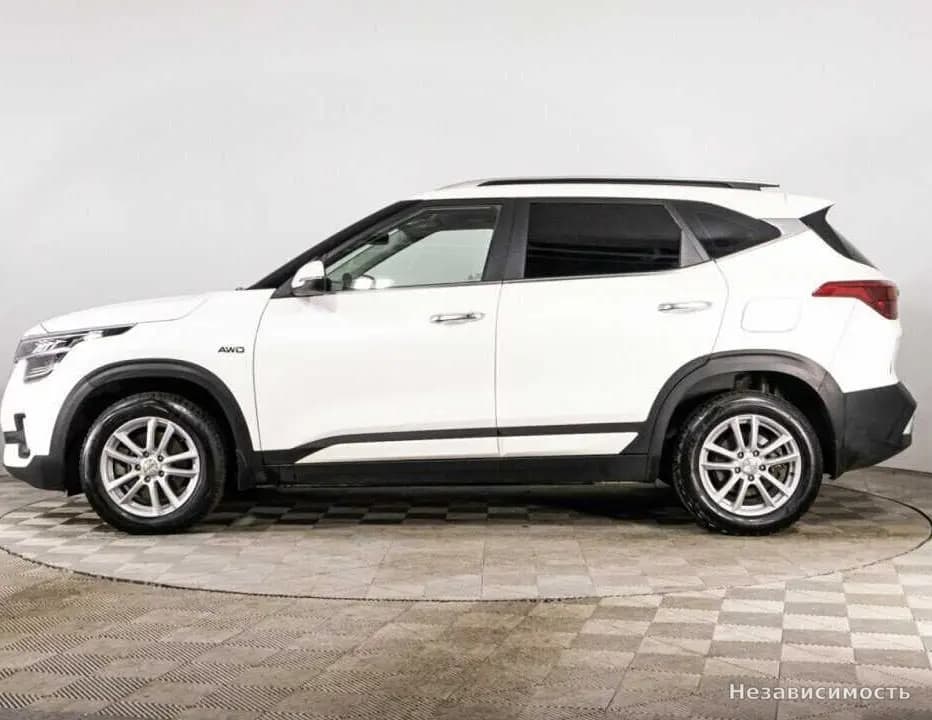 KIA Seltos 2020 с пробегом — фото 8
