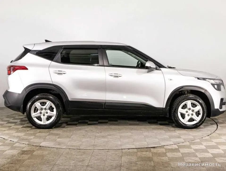 KIA Seltos 2020 с пробегом — фото 4