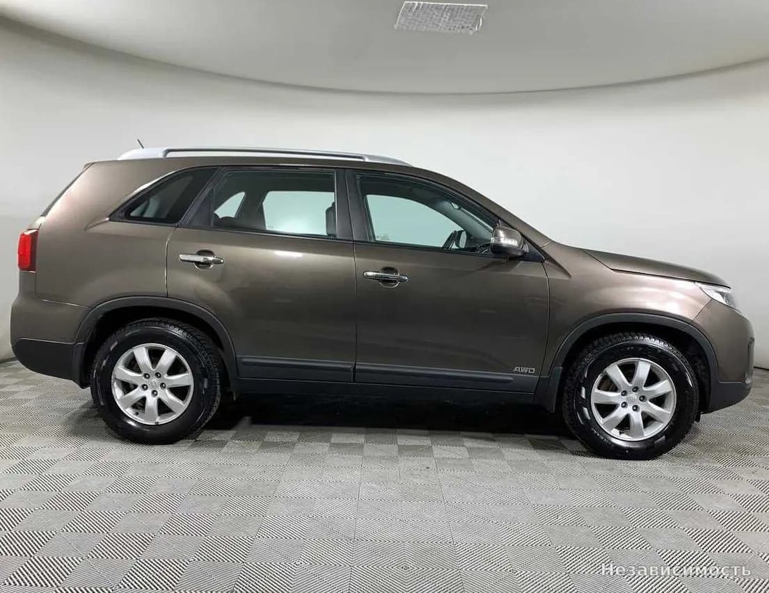 KIA Sorento 2014 с пробегом — фото 4