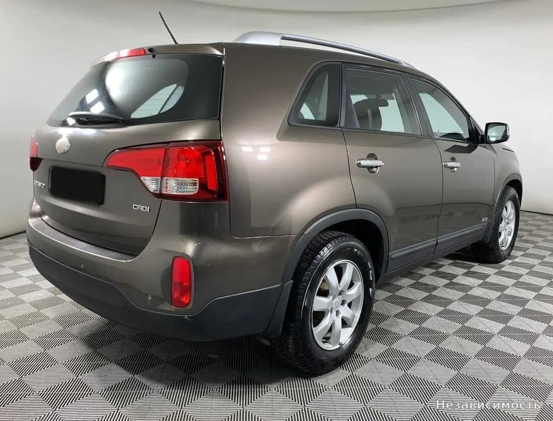 KIA Sorento 2014 с пробегом — фото 5