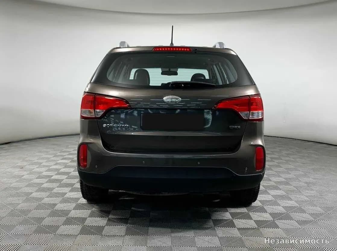 KIA Sorento 2014 с пробегом — фото 6