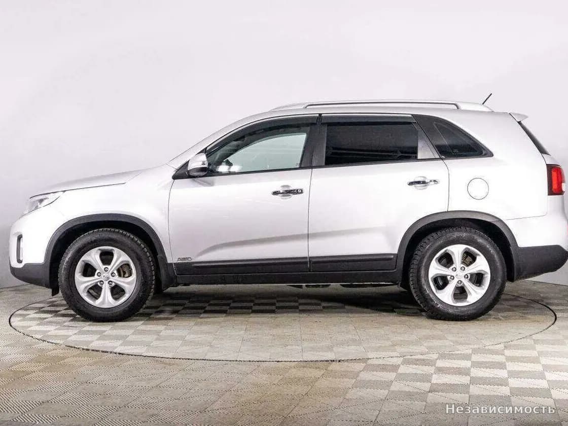 KIA Sorento 2019 с пробегом — фото 8