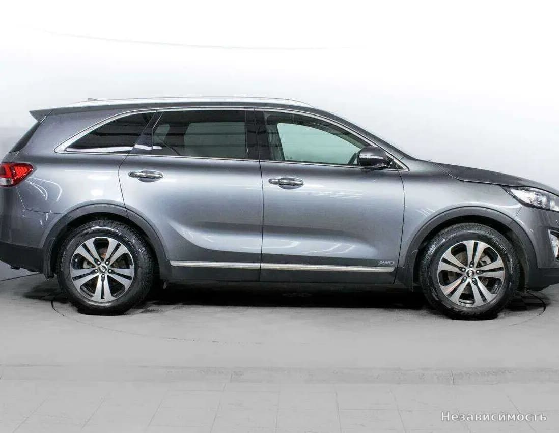 KIA Sorento 2017 с пробегом — фото 4