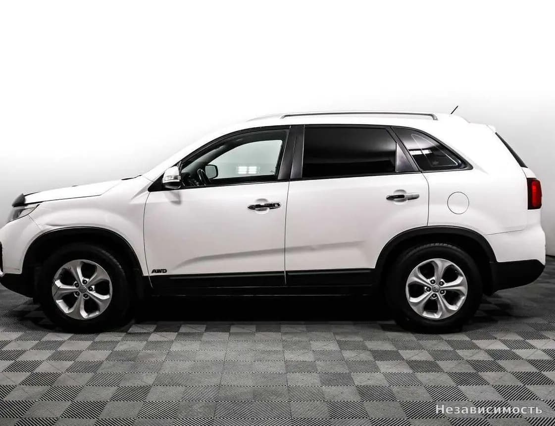 KIA Sorento 2013 с пробегом — фото 7