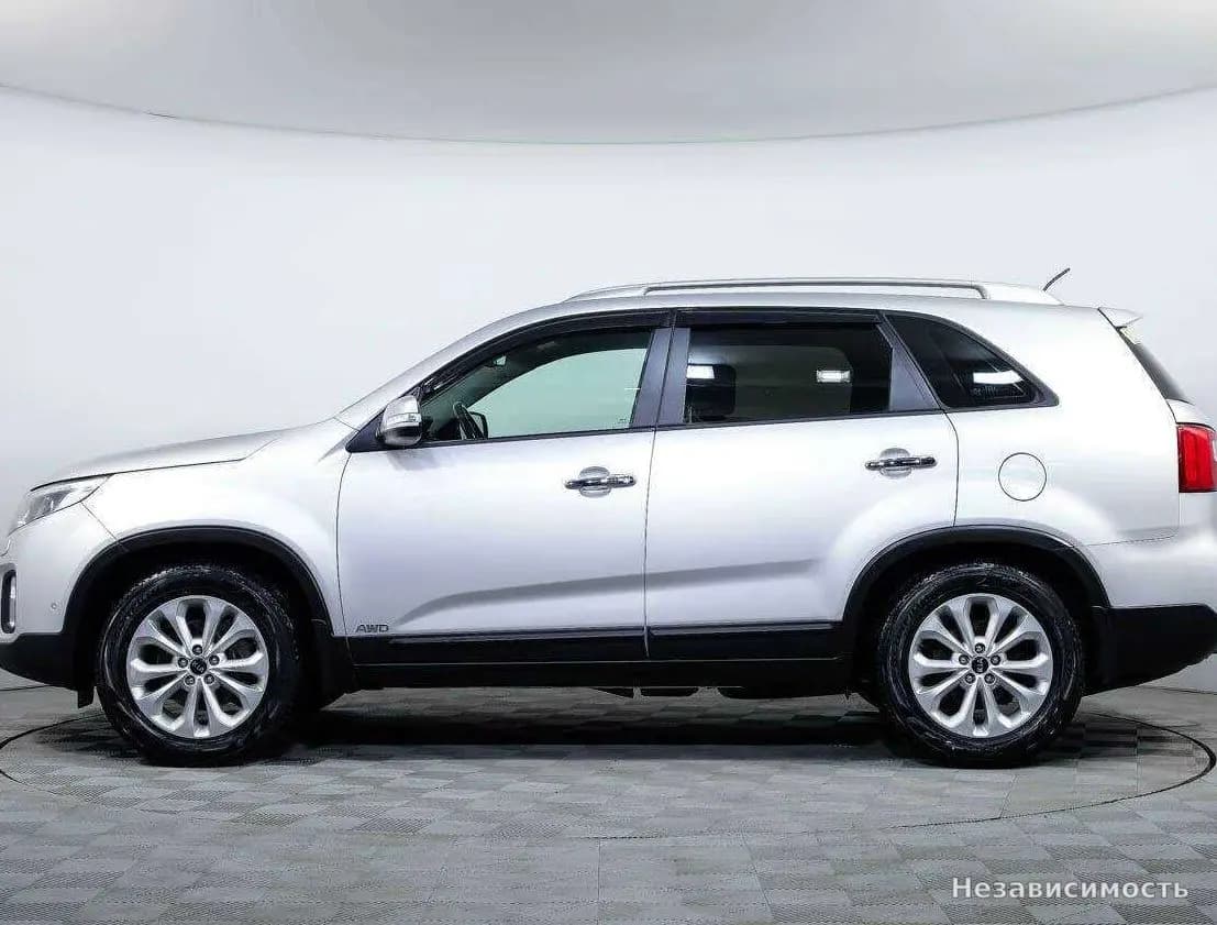 KIA Sorento 2018 с пробегом — фото 7