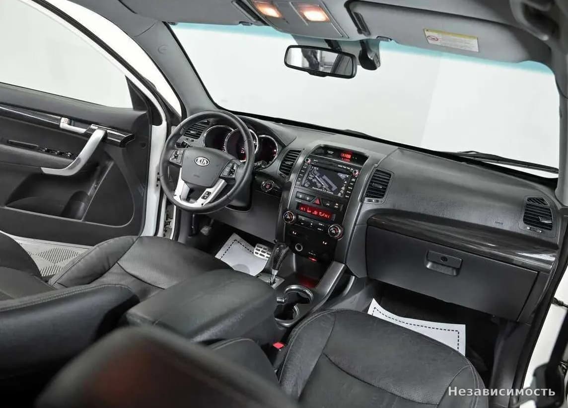 KIA Sorento 2012 с пробегом — фото 5