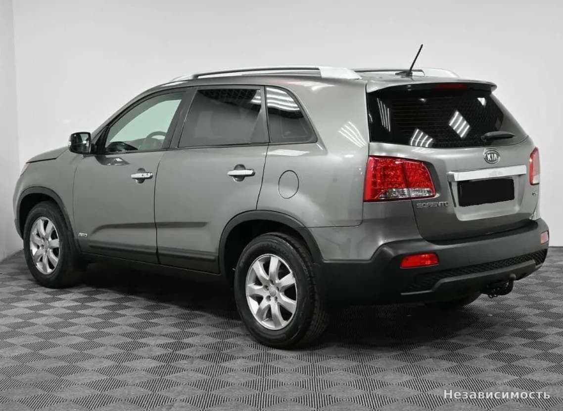KIA Sorento 2012 с пробегом — фото 4