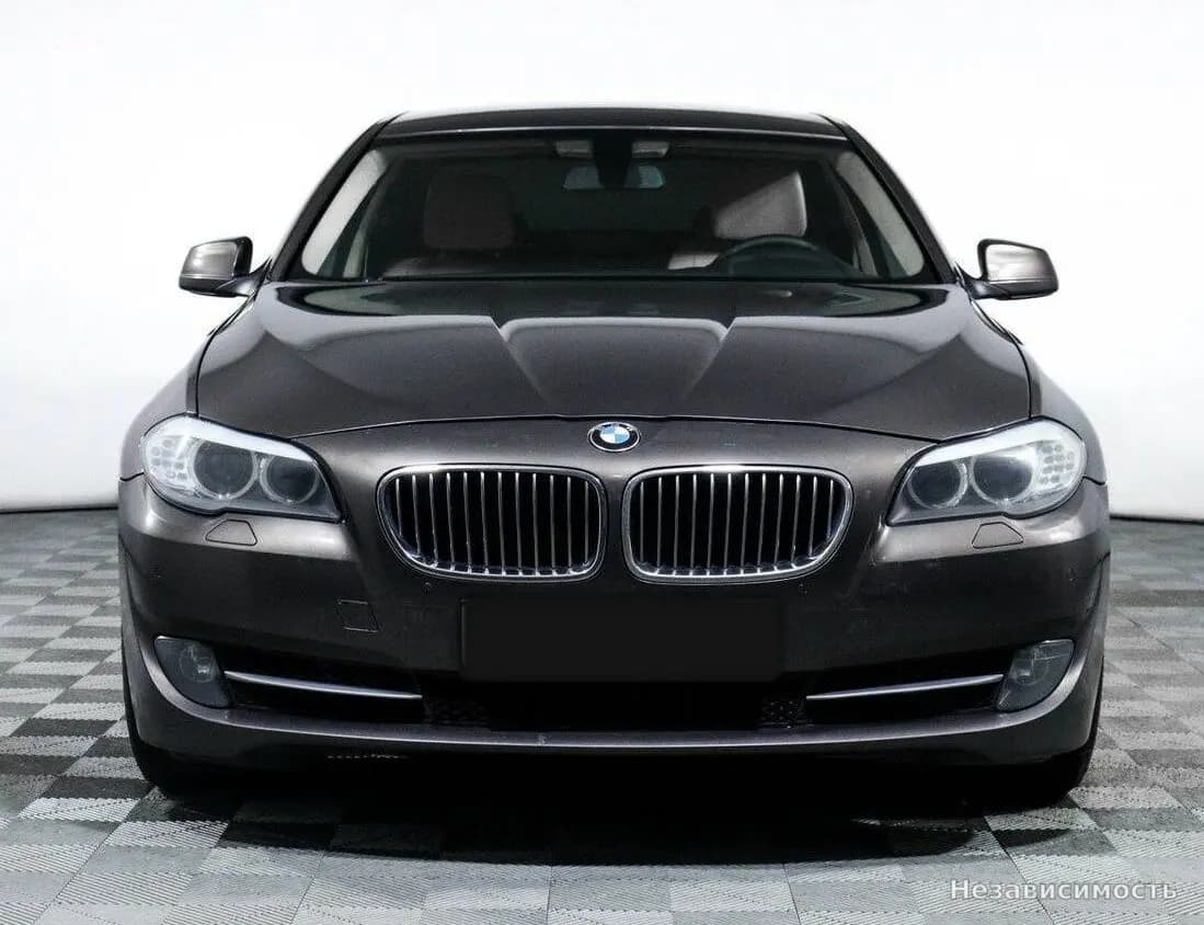 BMW 5 серии 2012 с пробегом — фото 2