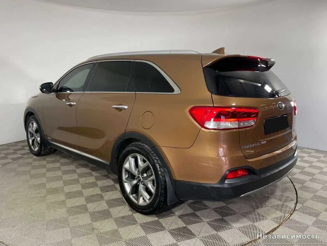 KIA Sorento 2016 с пробегом — фото 6