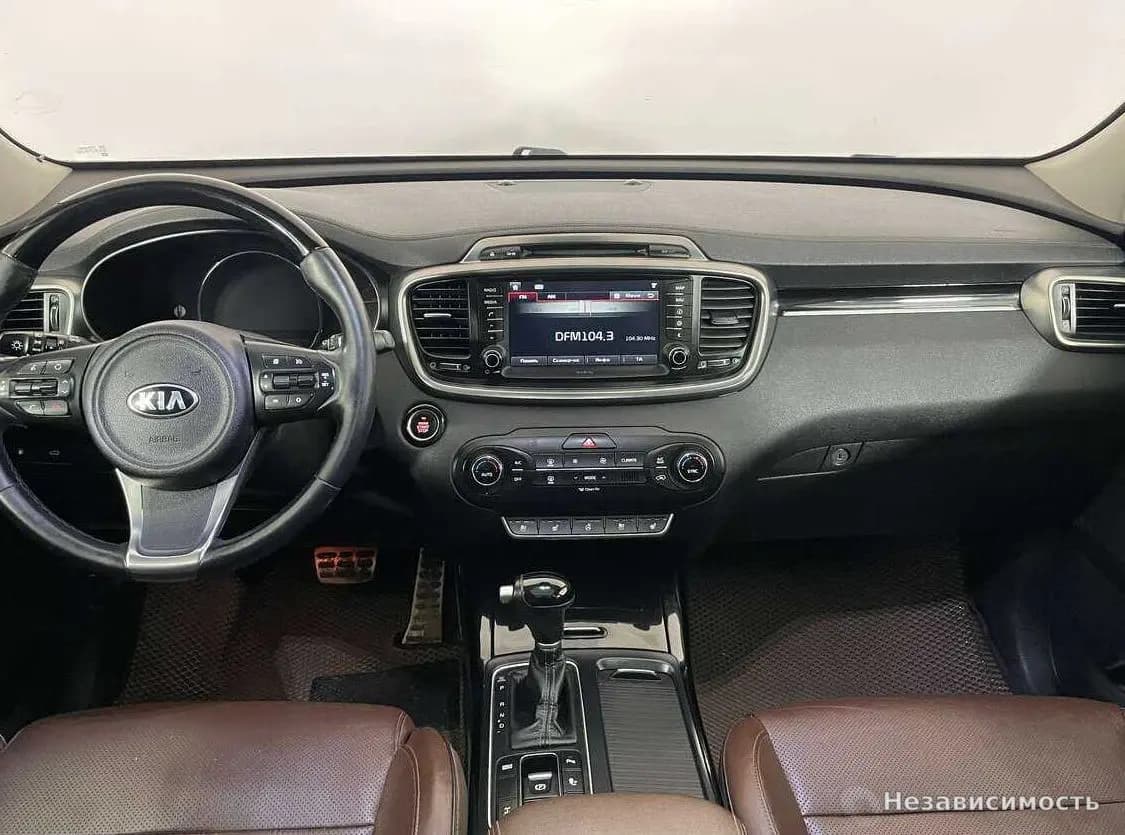 KIA Sorento 2016 с пробегом — фото 9
