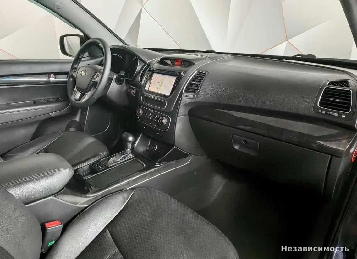 KIA Sorento 2020 с пробегом — фото 9