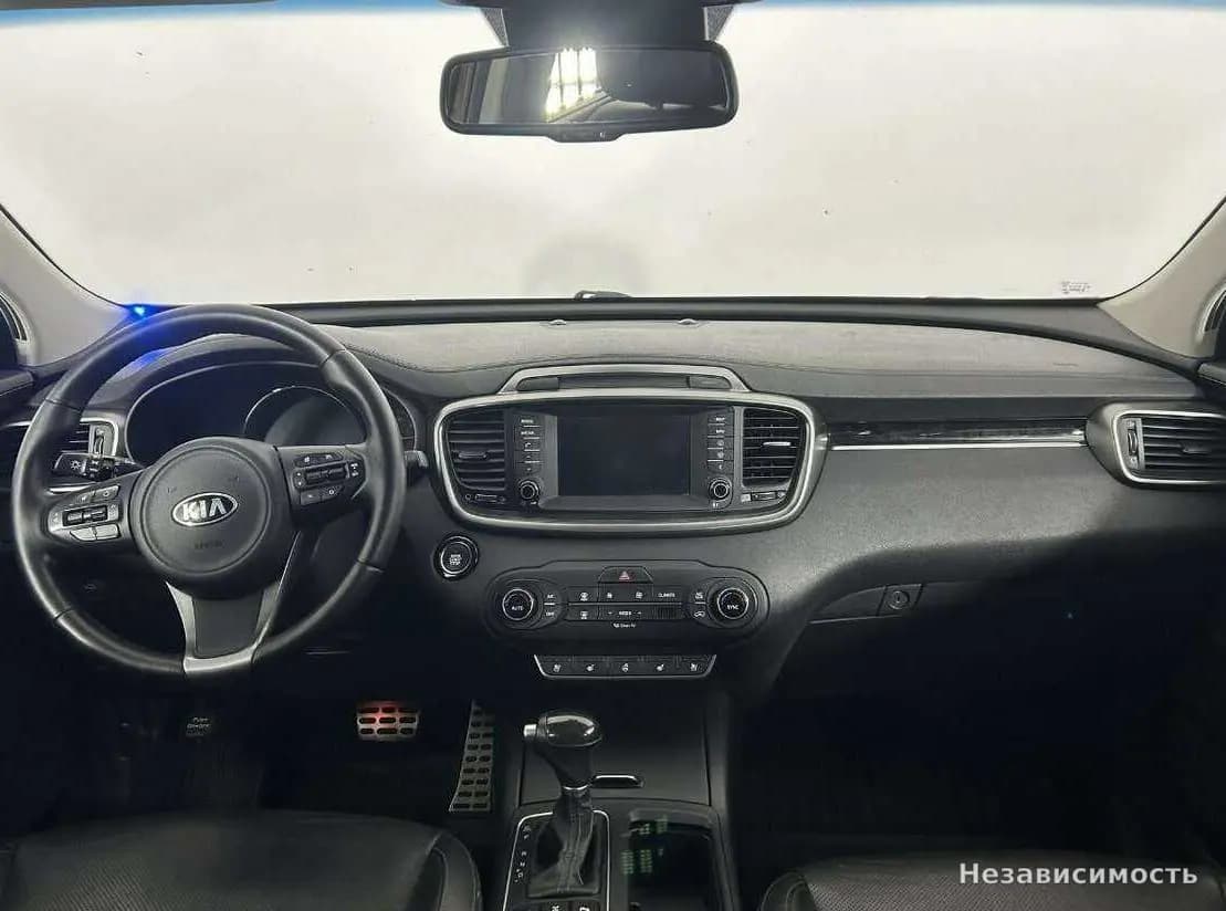 KIA Sorento 2017 с пробегом — фото 5