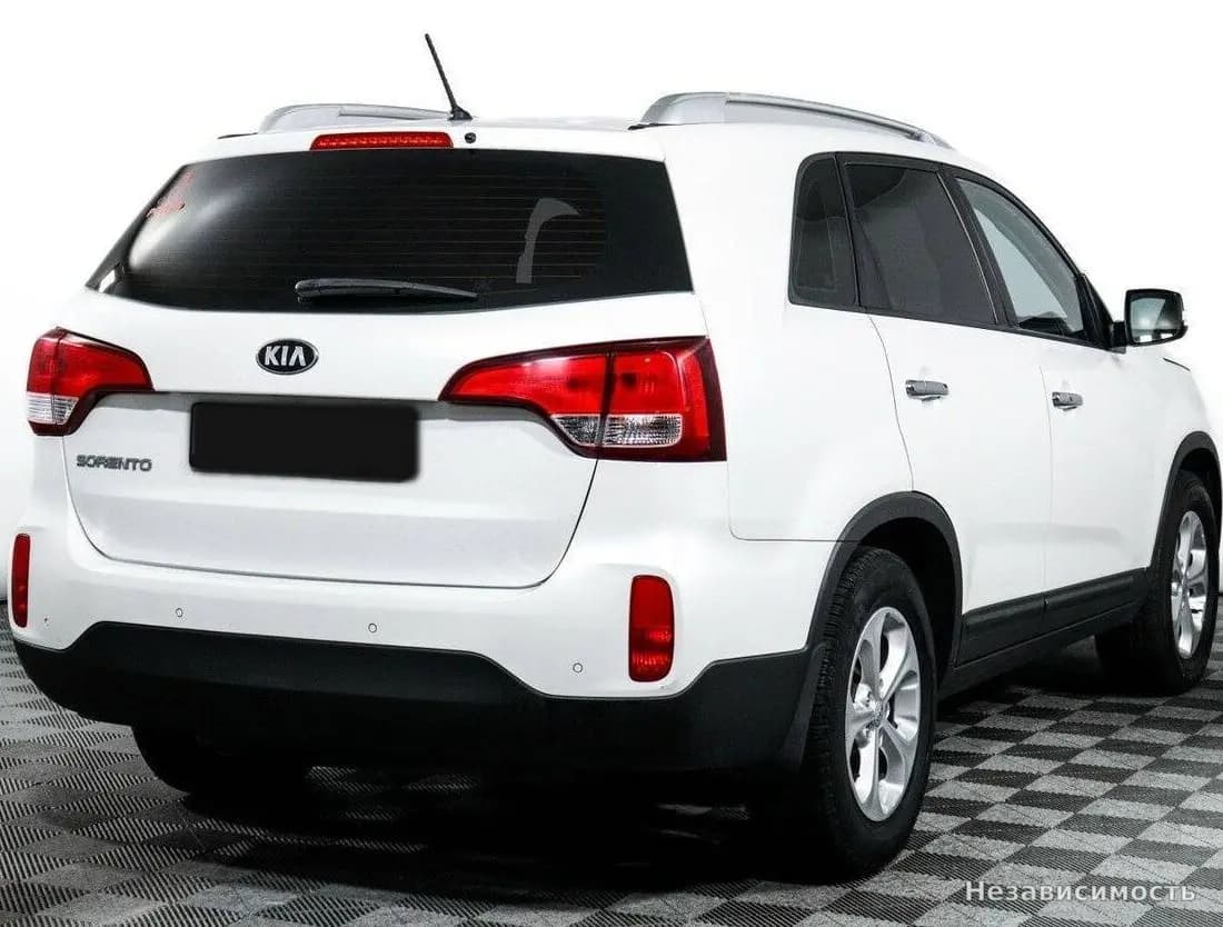 KIA Sorento 2015 с пробегом — фото 5