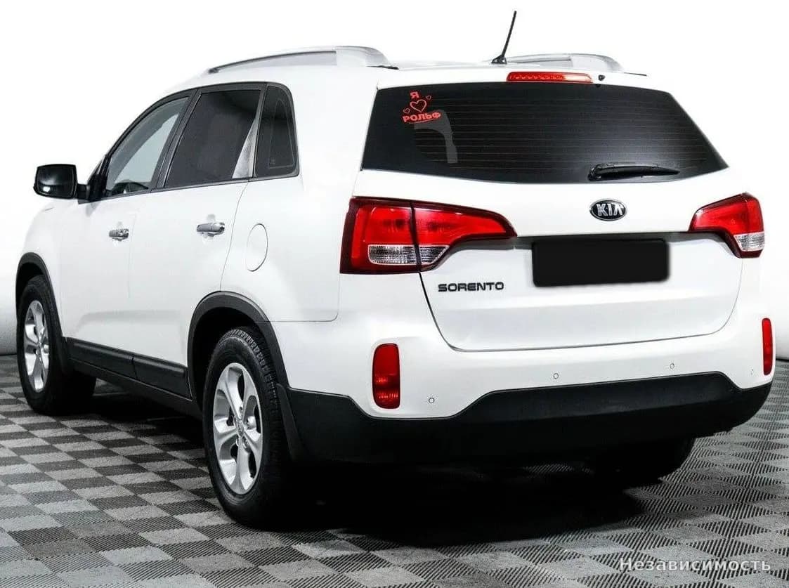 KIA Sorento 2015 с пробегом — фото 7