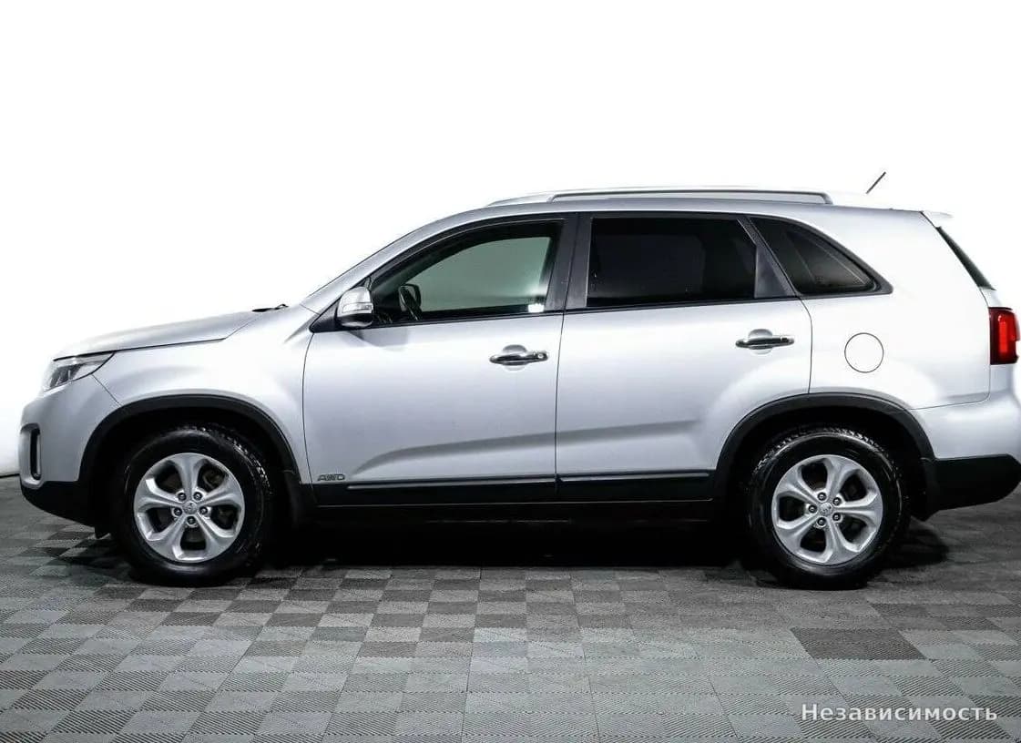 KIA Sorento 2017 с пробегом — фото 8