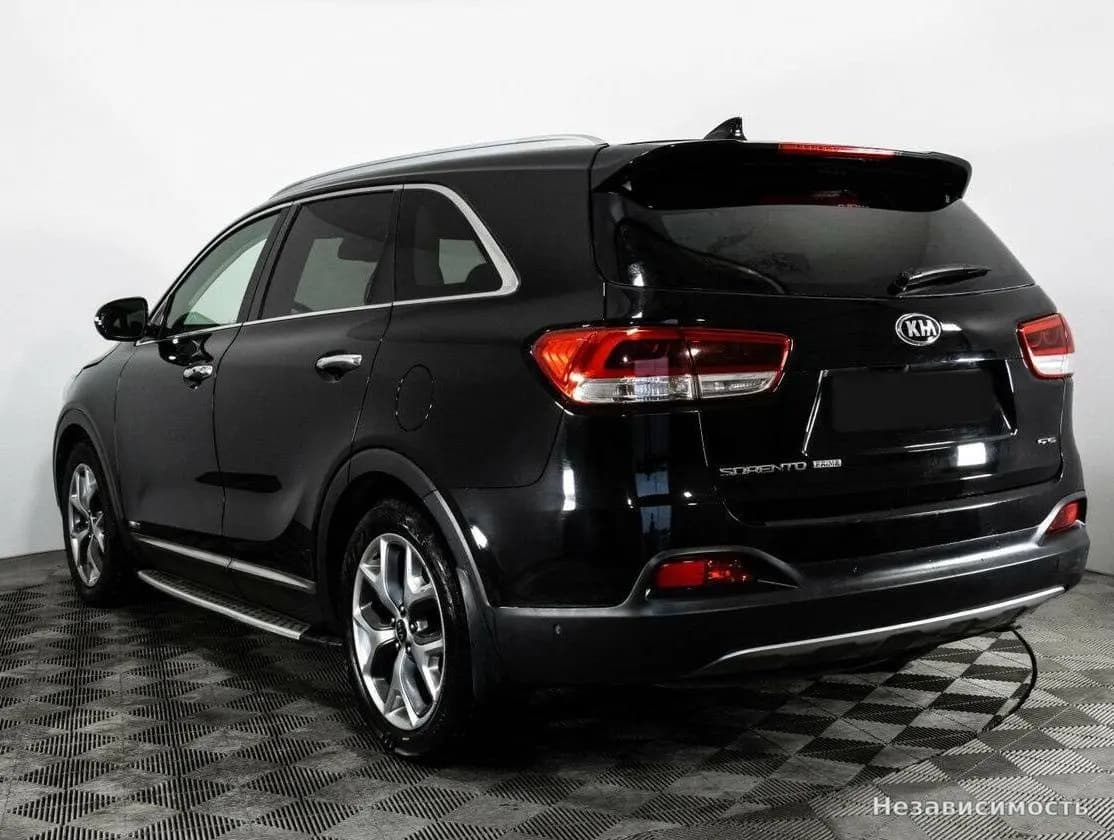 KIA Sorento 2016 с пробегом — фото 7