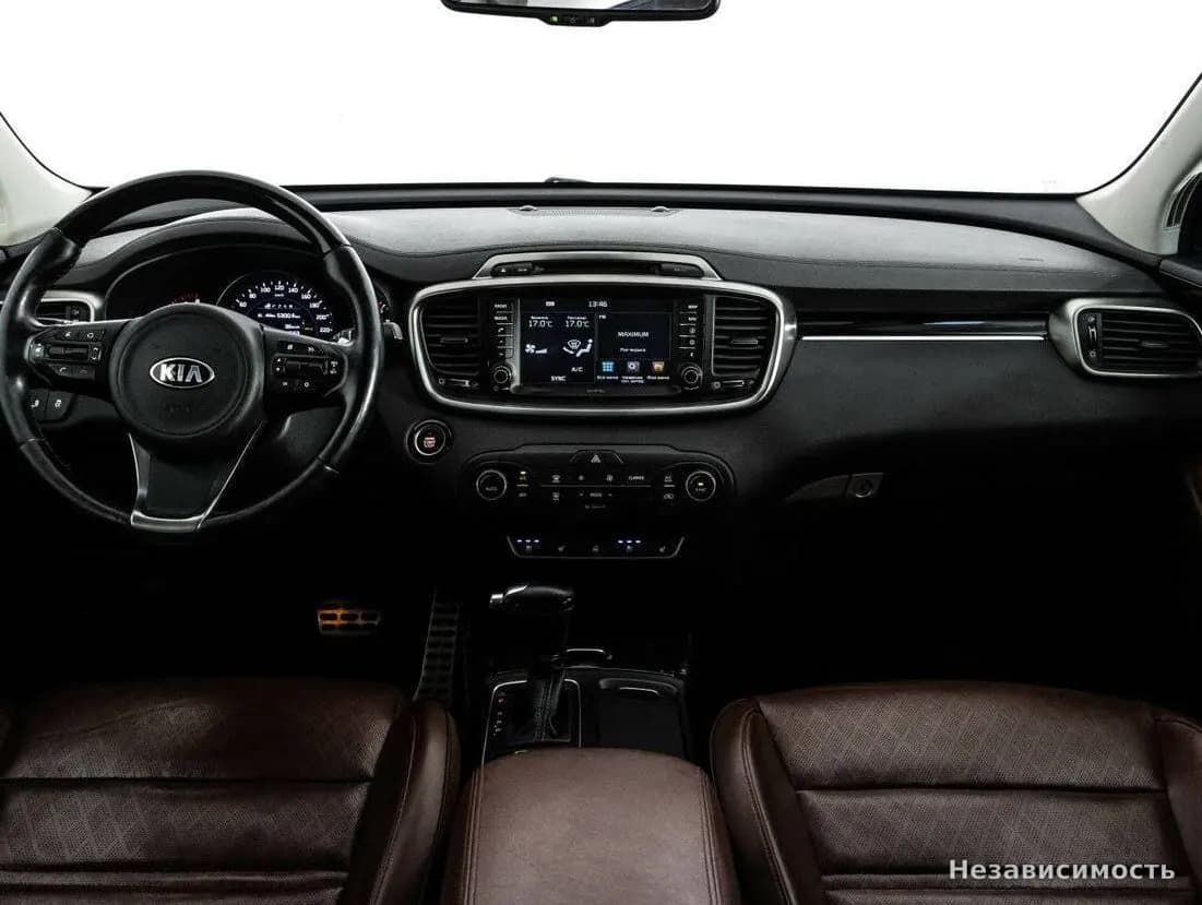 KIA Sorento 2016 с пробегом — фото 10