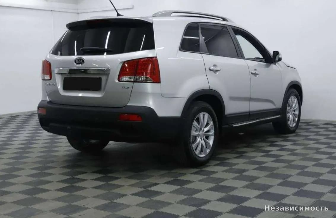KIA Sorento 2012 с пробегом — фото 4