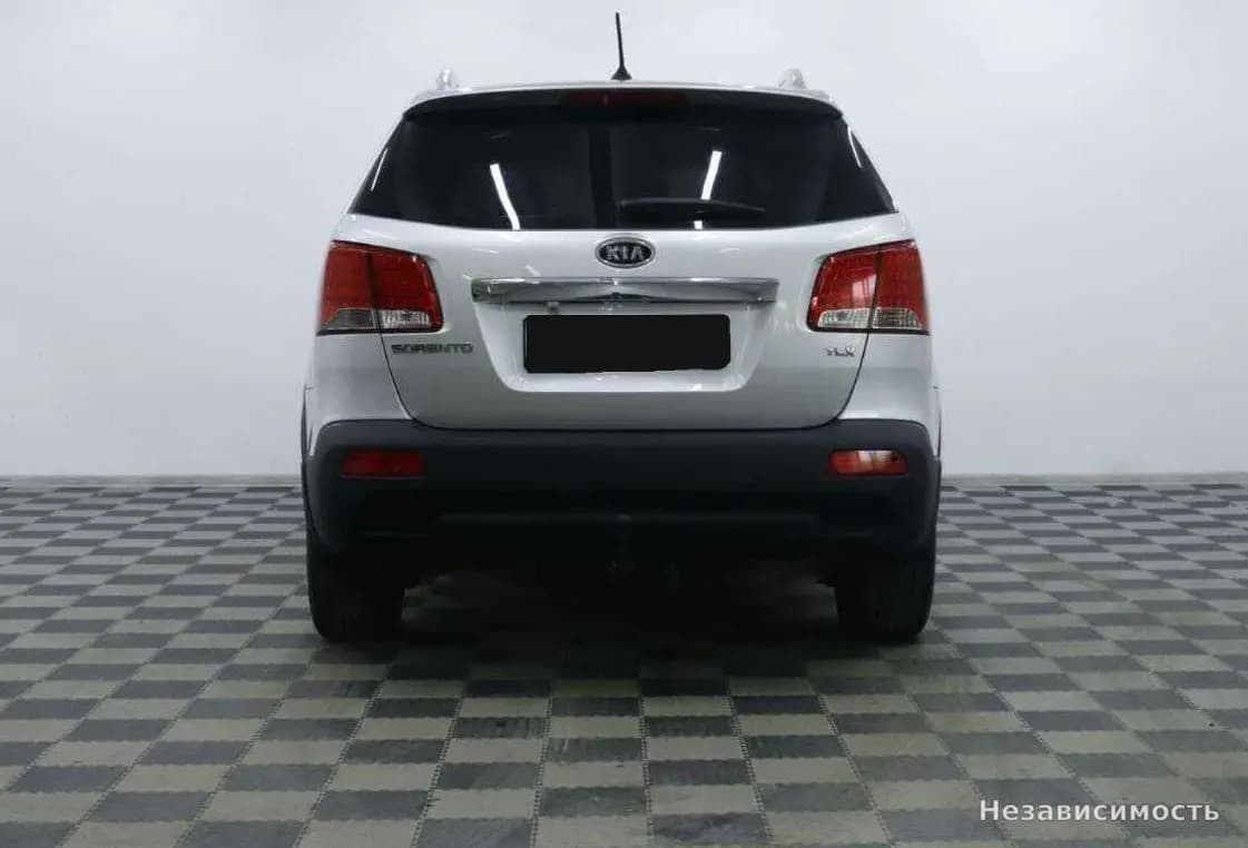 KIA Sorento 2012 с пробегом — фото 6