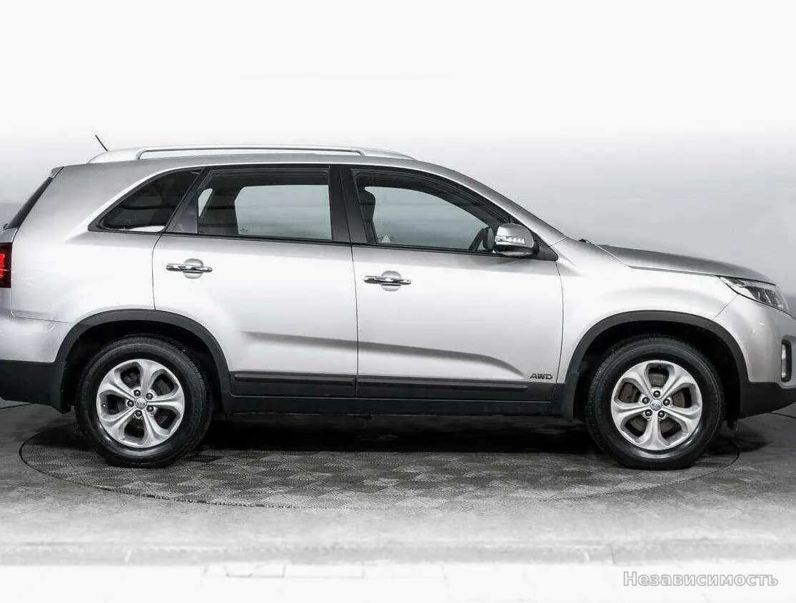 KIA Sorento 2013 с пробегом — фото 4
