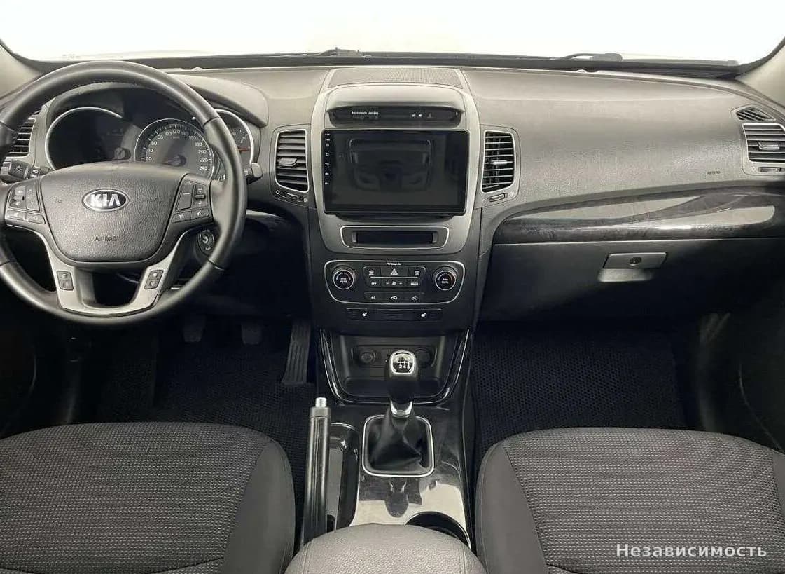 KIA Sorento 2019 с пробегом — фото 7