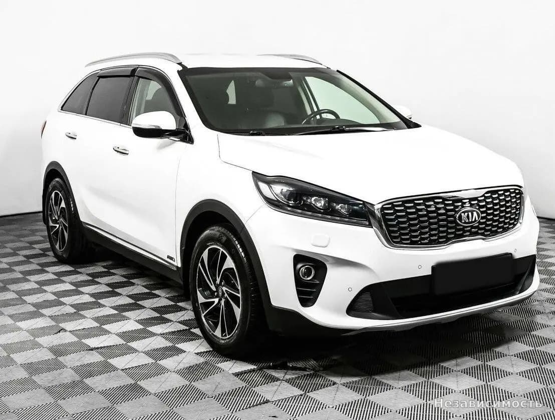 KIA Sorento 2018 с пробегом — фото 3