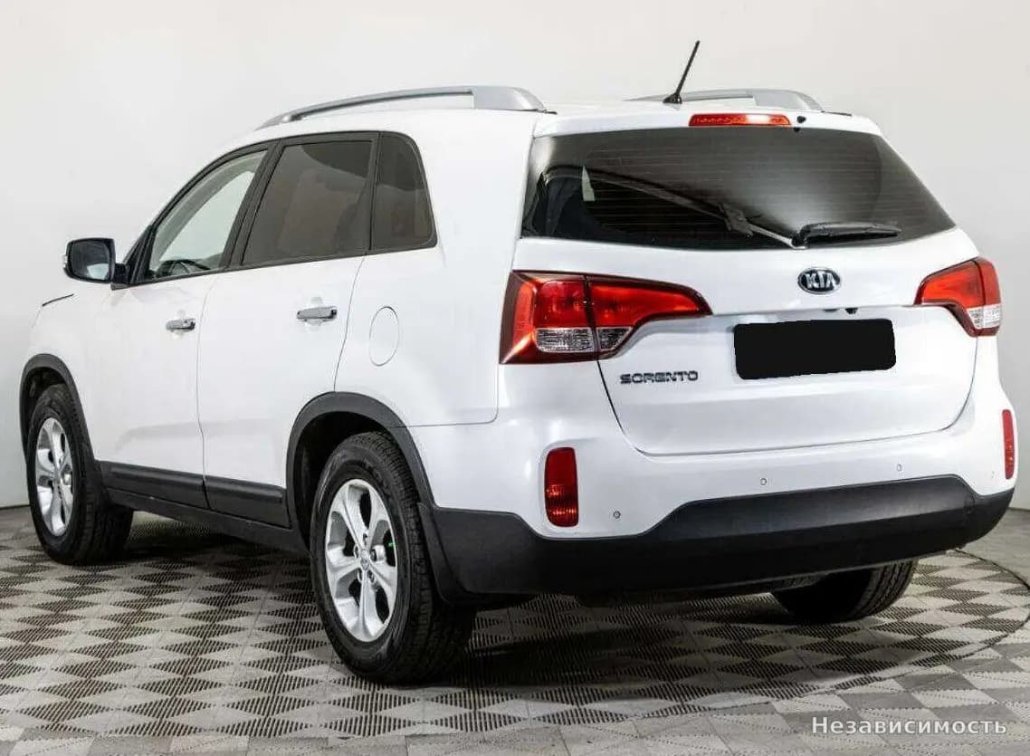 KIA Sorento 2014 с пробегом — фото 7