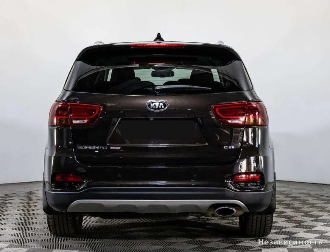 KIA Sorento 2018 с пробегом — фото 6