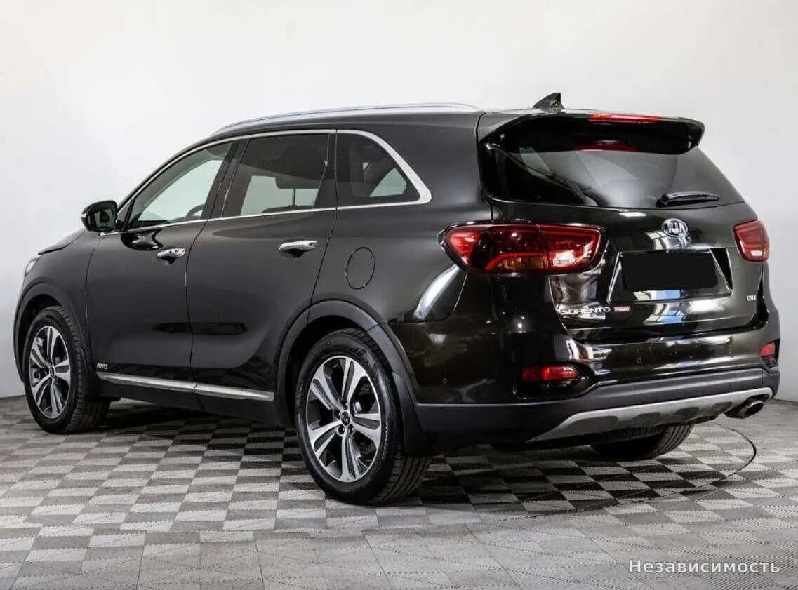 KIA Sorento 2018 с пробегом — фото 7