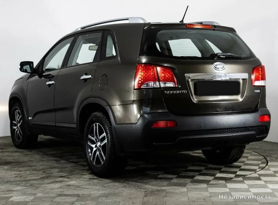 KIA Sorento 2012 с пробегом — фото 6