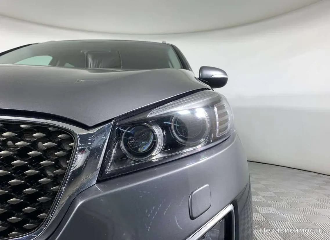 KIA Sorento 2016 с пробегом — фото 10