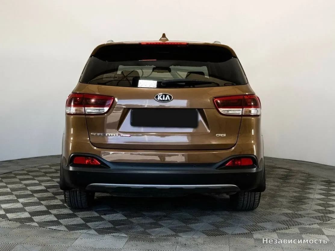 KIA Sorento 2015 с пробегом — фото 6